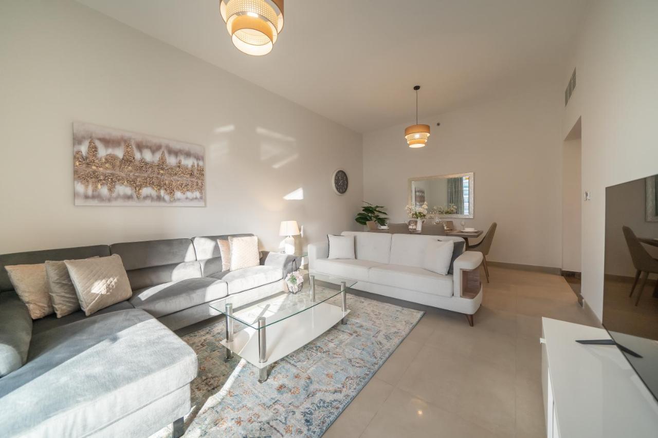 Higuests - Spacious Apt For 5 With Spectacular Marina Views Дубай Экстерьер фото