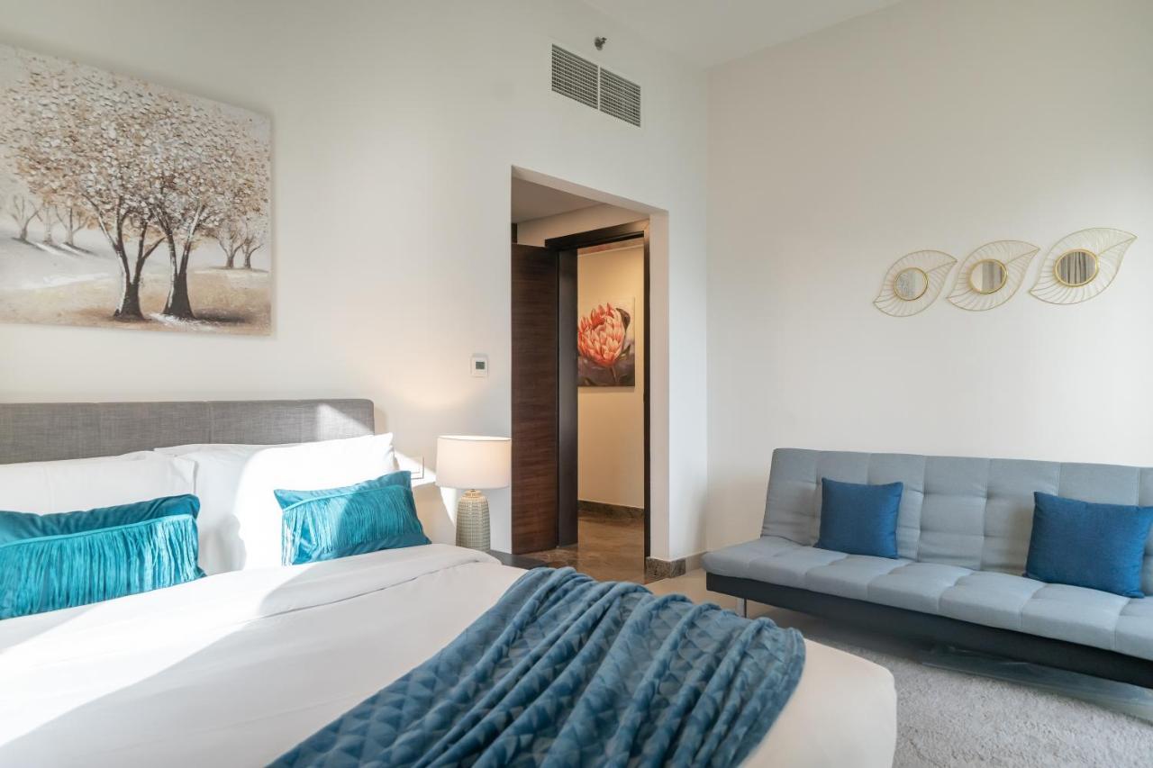 Higuests - Spacious Apt For 5 With Spectacular Marina Views Дубай Экстерьер фото