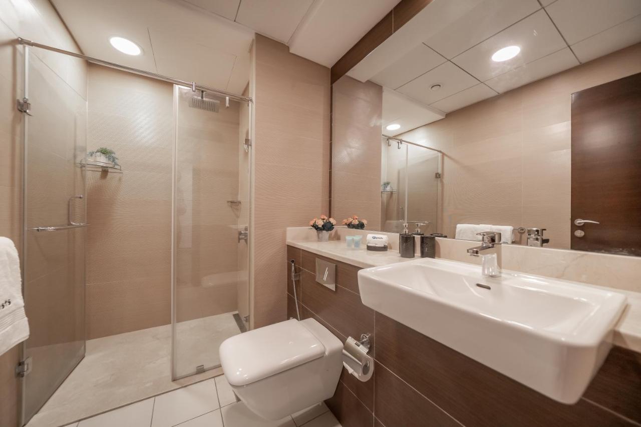 Higuests - Spacious Apt For 5 With Spectacular Marina Views Дубай Экстерьер фото